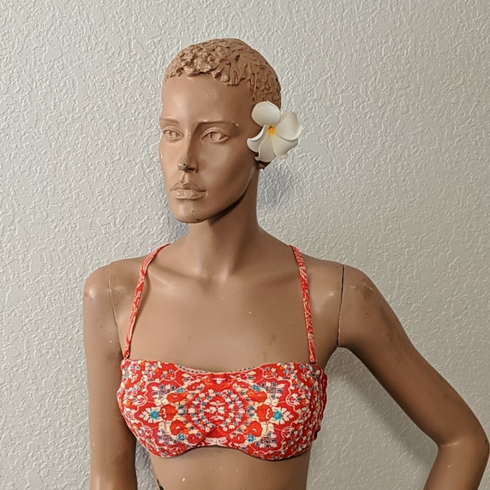 Bra/Bathing Suit Top